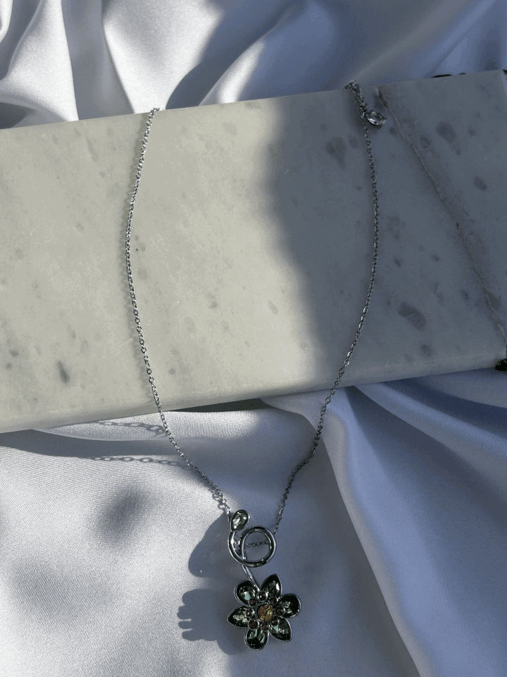 Yeşil Idyllia Kolye