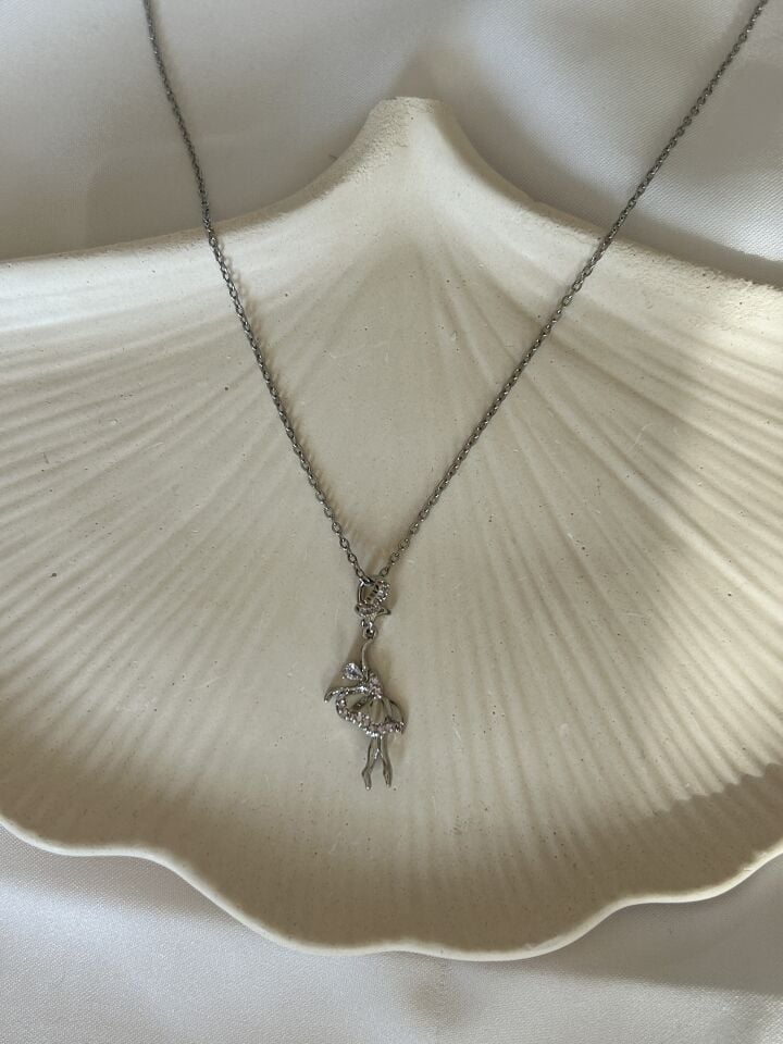 Silver Balerin Kolye