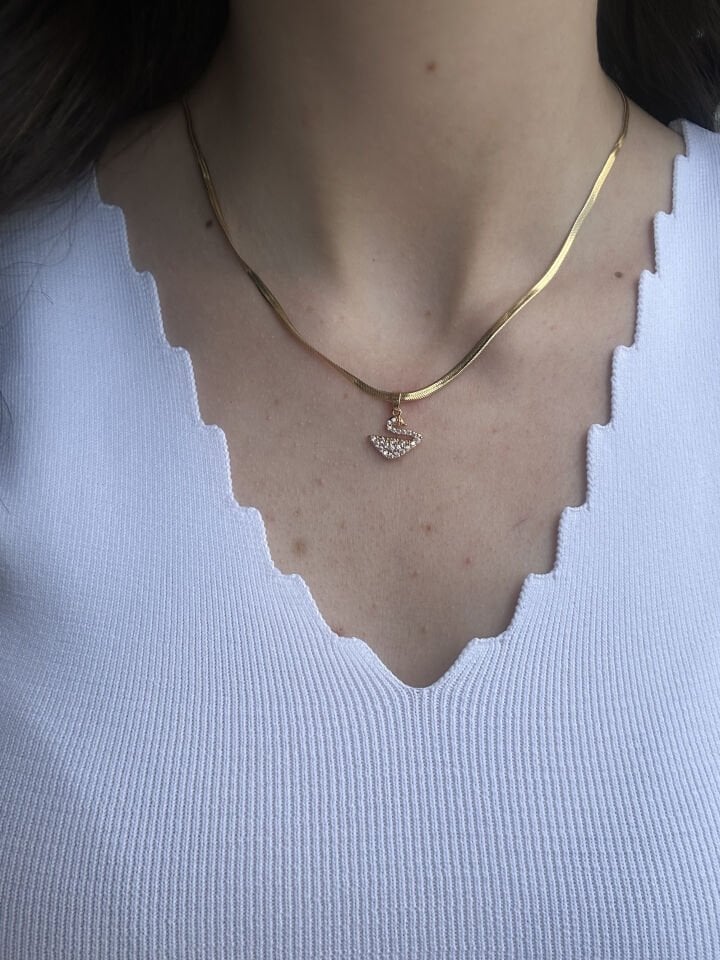 Italian Chain Swan Necklace