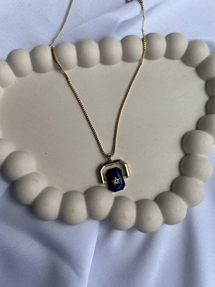 Starry Quartz Stone Necklace