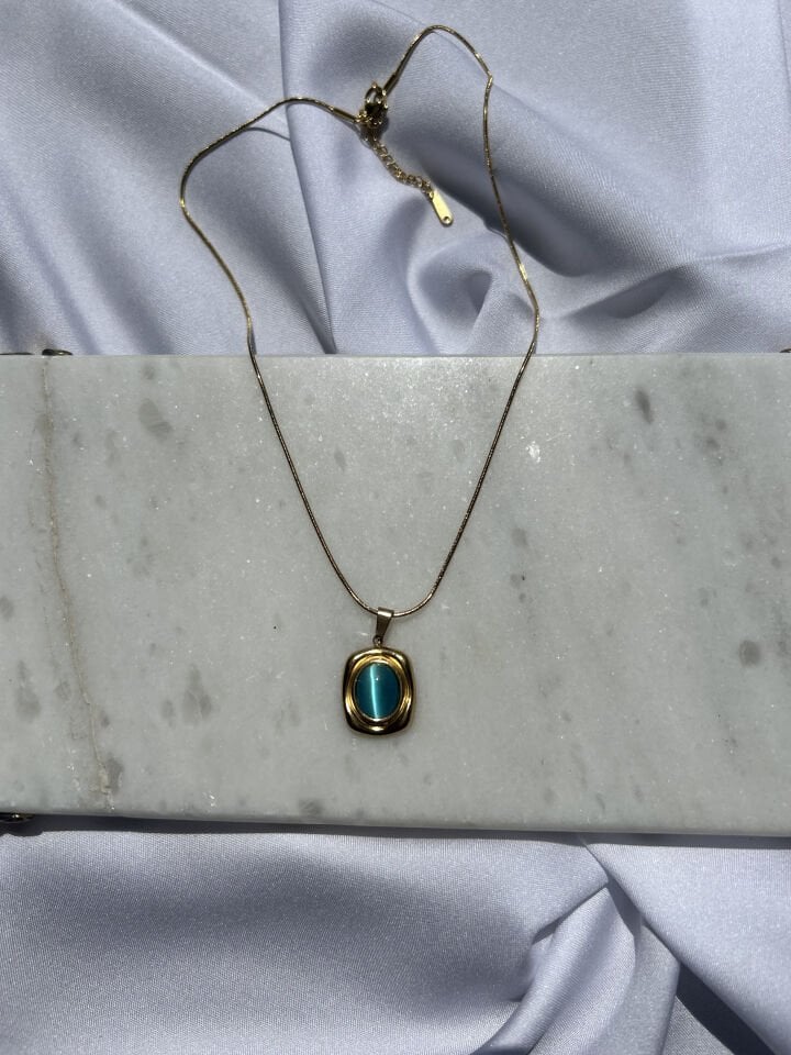 Gold Necklace with Turquoise Stone Detail