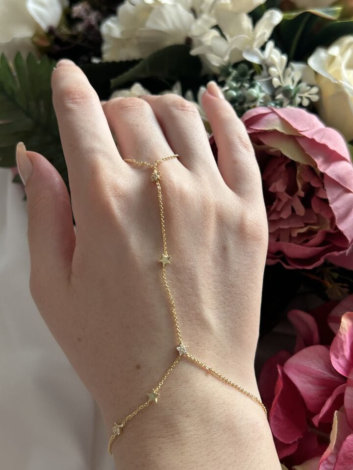 Elegant Shahmaran with Star Detail