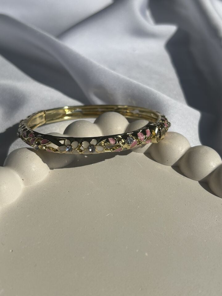 Pembe Çiçek Mineli Kelepçe Bileklik