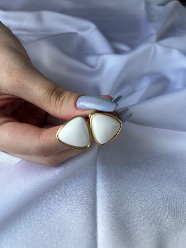 White Natural Stone Triangle Earrings