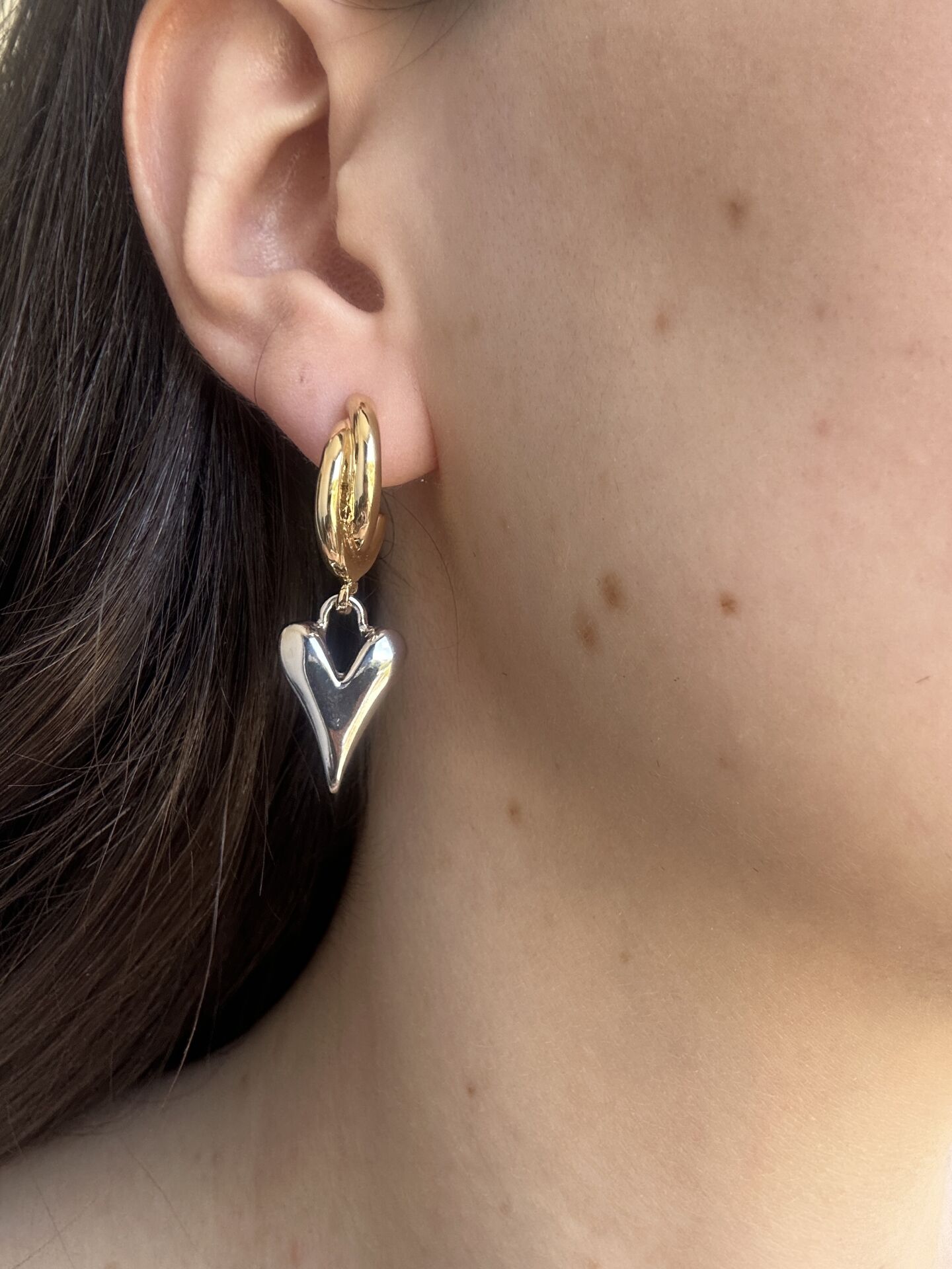 Çift Renk Kalp Figür Küpe