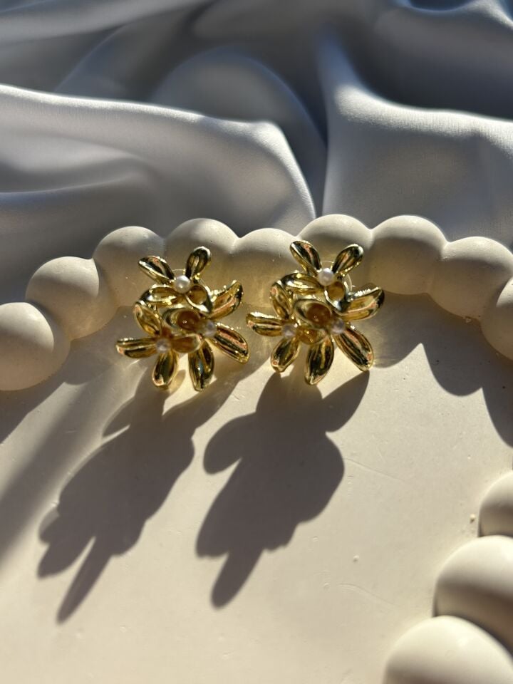 Çiçek Tasarım Küpe