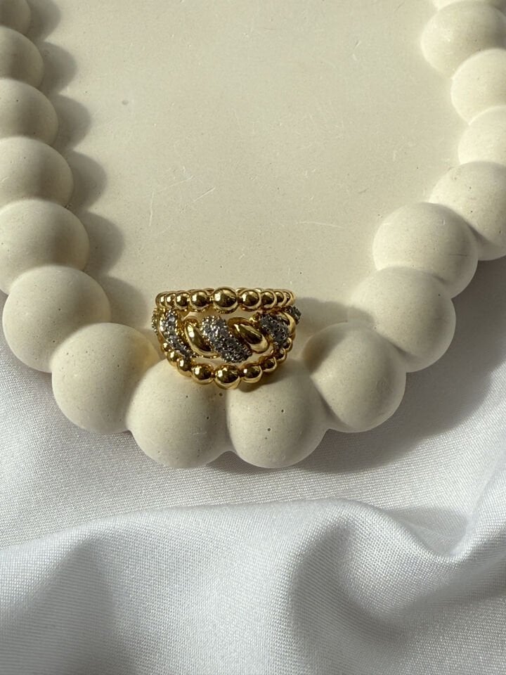 Taşlı Burgulu Gold Yüzük