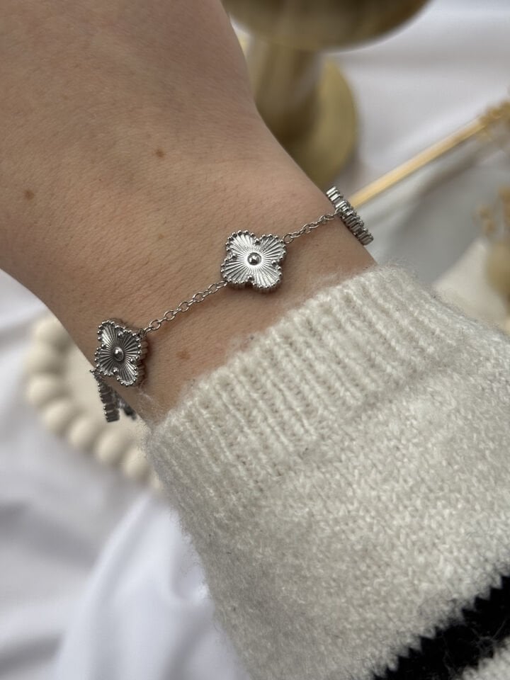 Silver Clover Bracelet