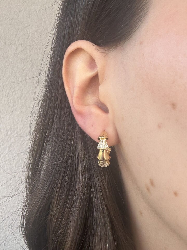 Üçgen Dizisi Çelik Küpe