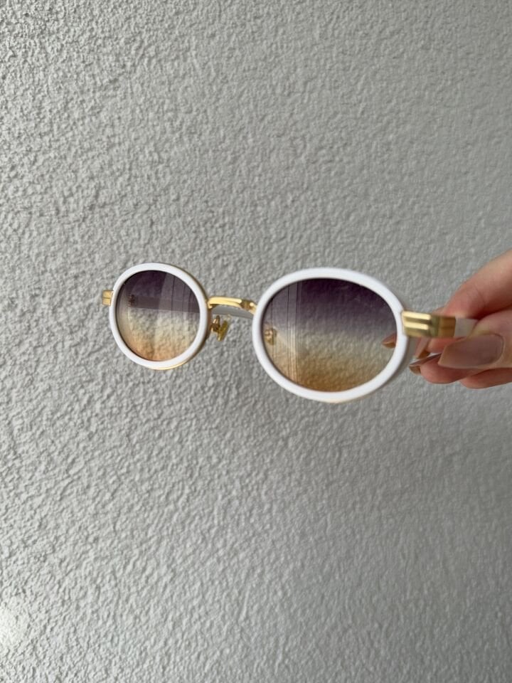 Renkli Cam İkon Güneş Gözlüğü