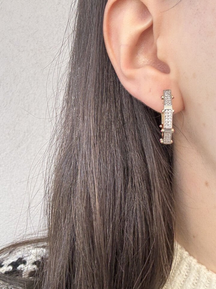 Zirkon Detay Çokgen Küpe