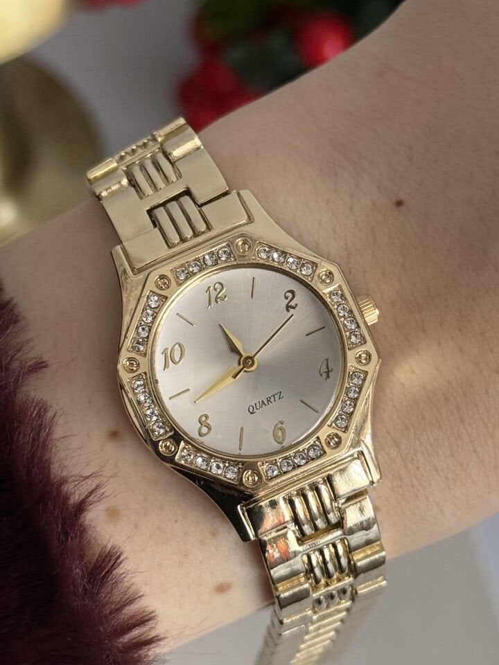 Gold Taş Detay Saat