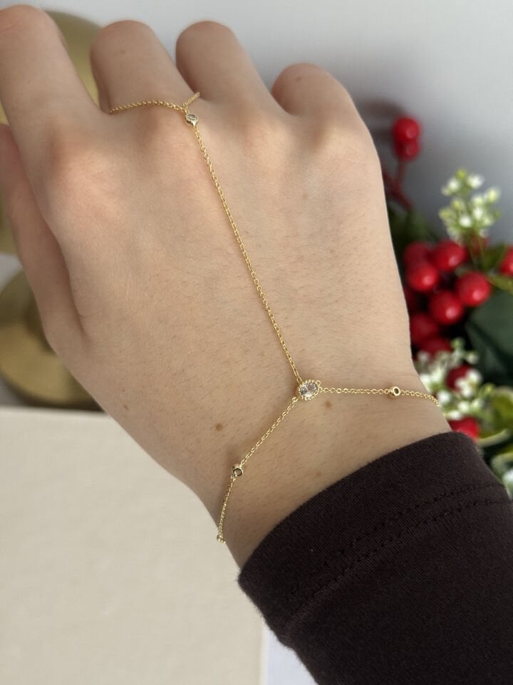 Oval Taş Detaylı Şahmeran