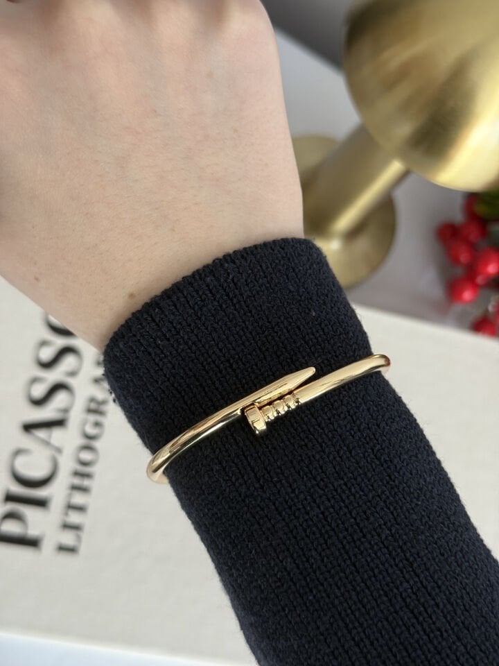 Çivi Model Kelepçe Bileklik