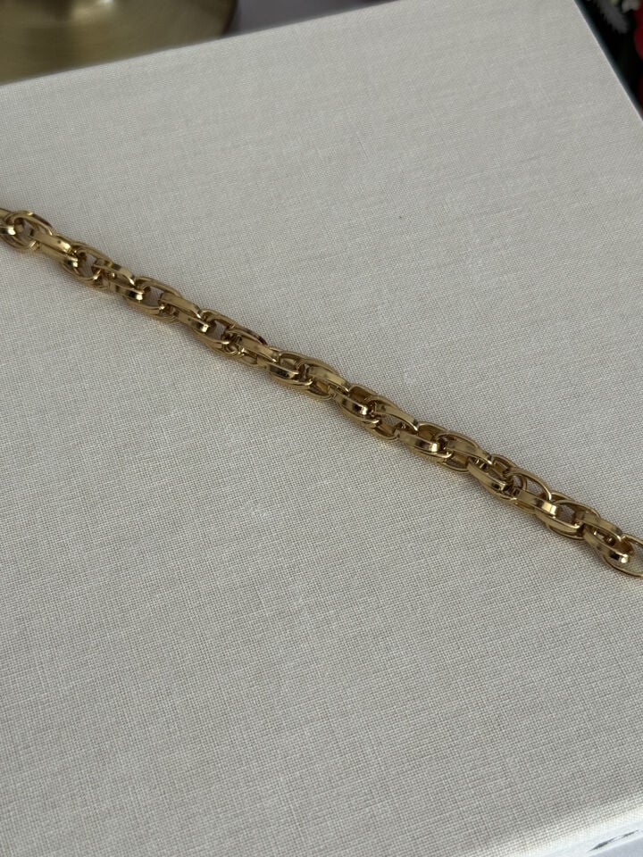 Zincir Model Bileklik