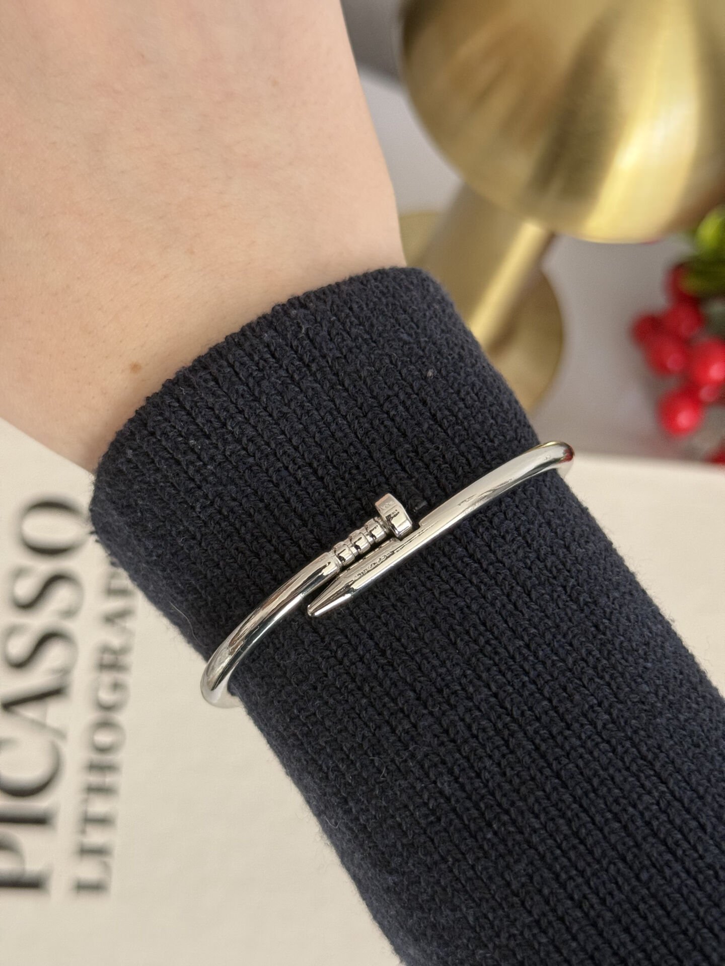 Gümüş Çivi Model Kelepçe Bileklik